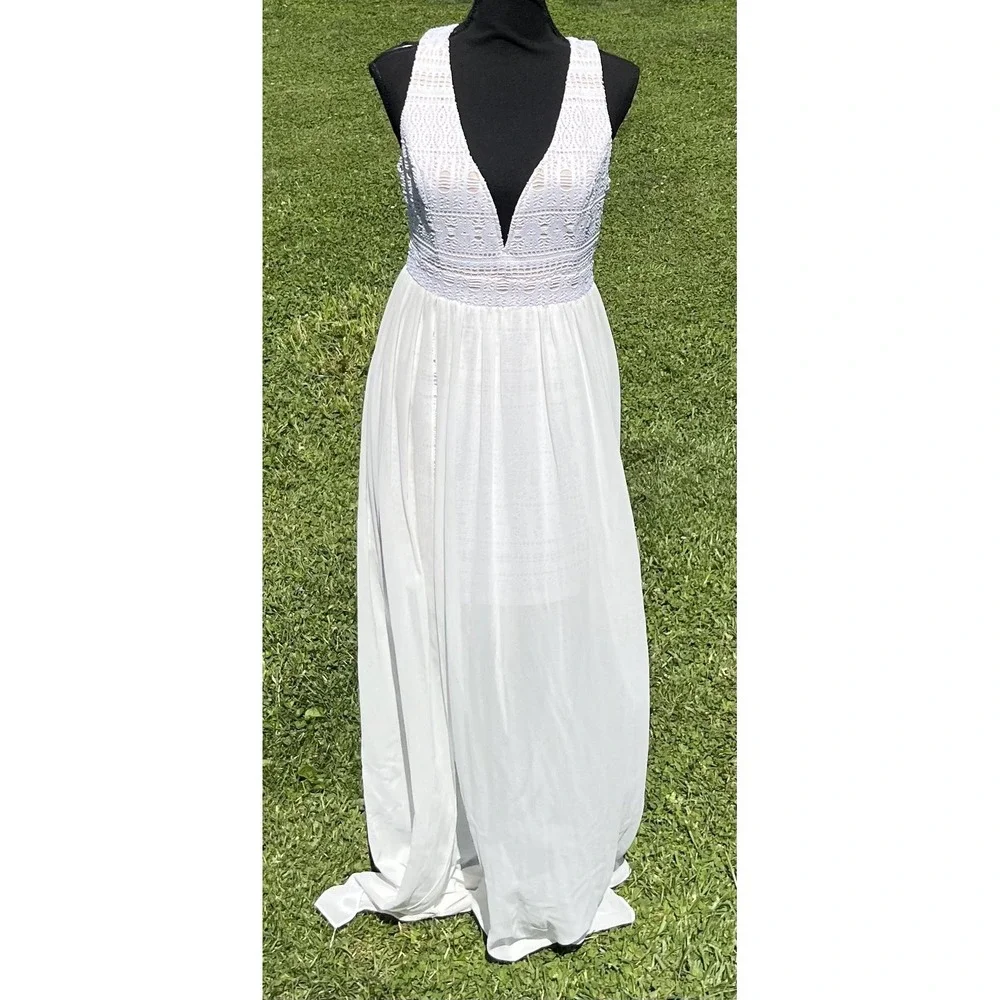 Ark & Co. Dress Womens Large White Deep V Lace‎ Fit & Flare Maxi Formal Gown